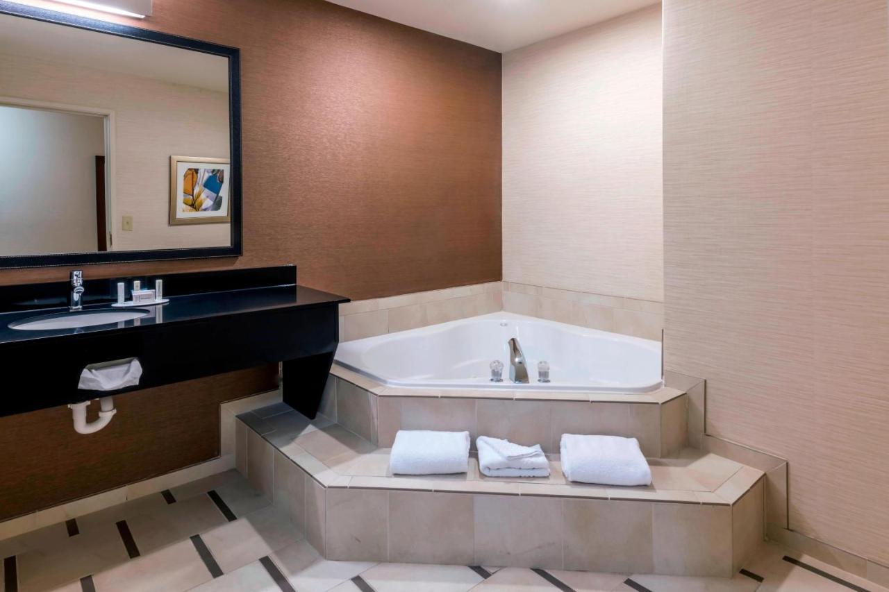 Fairfield Inn Kansas City Downtown/Union Hill Ngoại thất bức ảnh