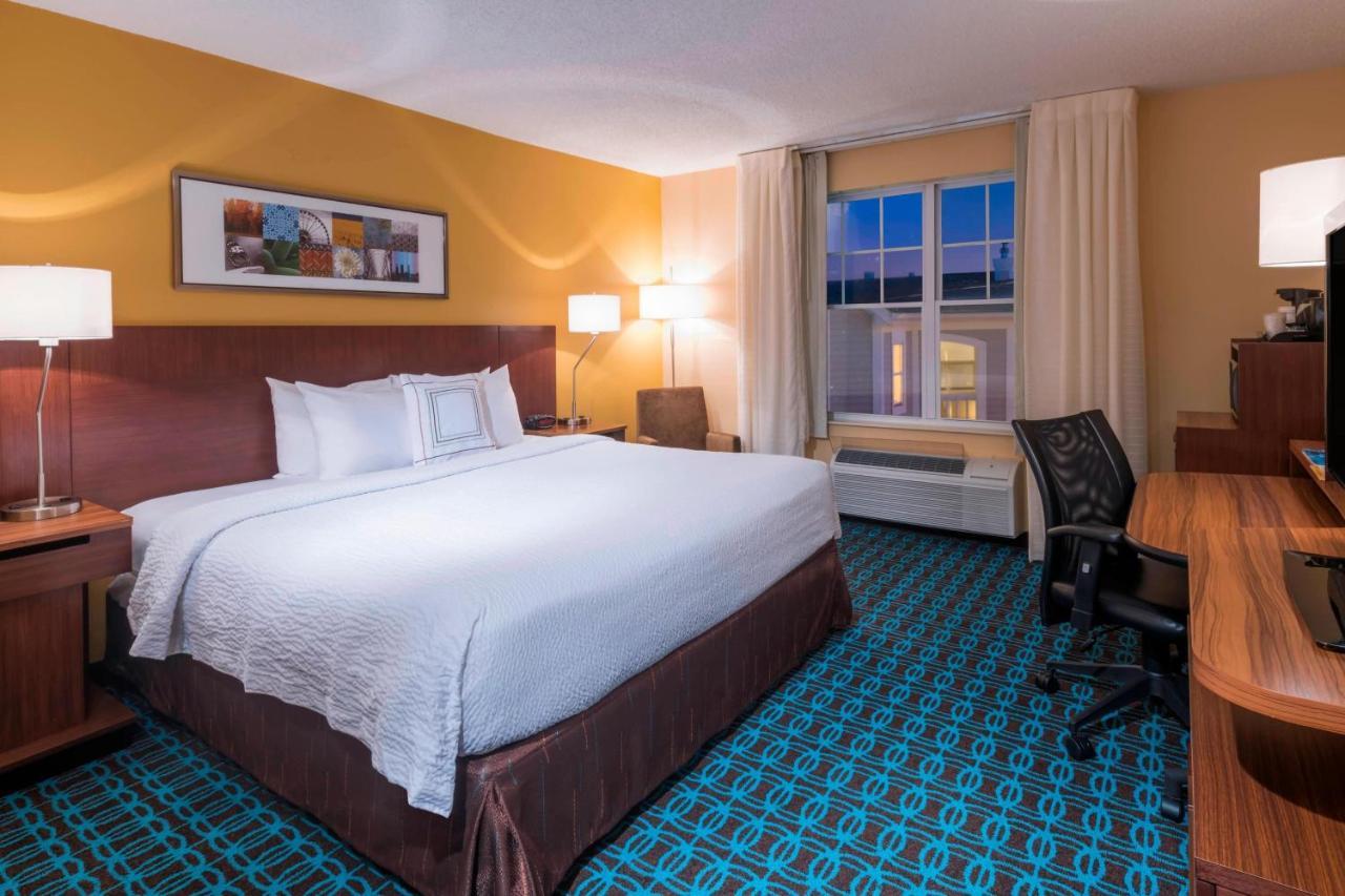 Fairfield Inn Kansas City Downtown/Union Hill Ngoại thất bức ảnh