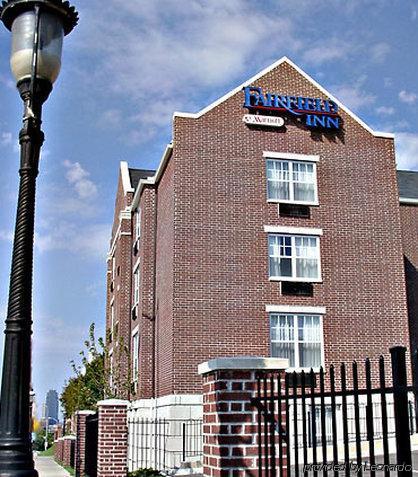 Fairfield Inn Kansas City Downtown/Union Hill Ngoại thất bức ảnh